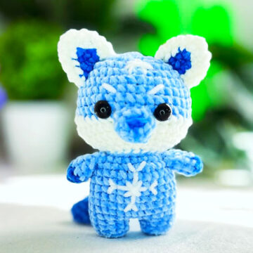Blue Winter Fox Amigurumi PDF Pattern (2)