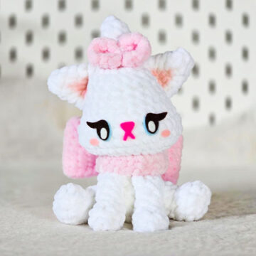 Molly the White Cat with Bow Crochet PDF Pattern (1)