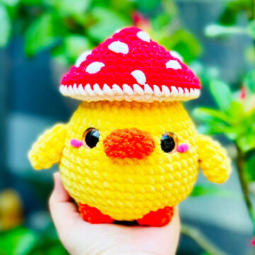 Mushroom Duck Amigurumi Toy Free Pattern (1)