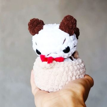 Baby Kitty Molly in the Basket Crochet PDF Pattern (1)