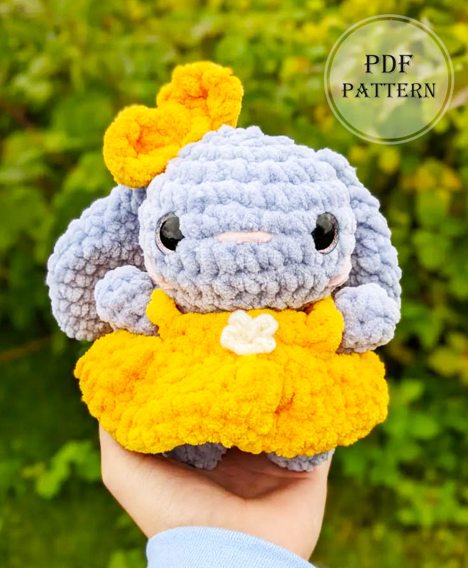 Bunny Molly in Dress with Bowtie Crochet Pattern (2)