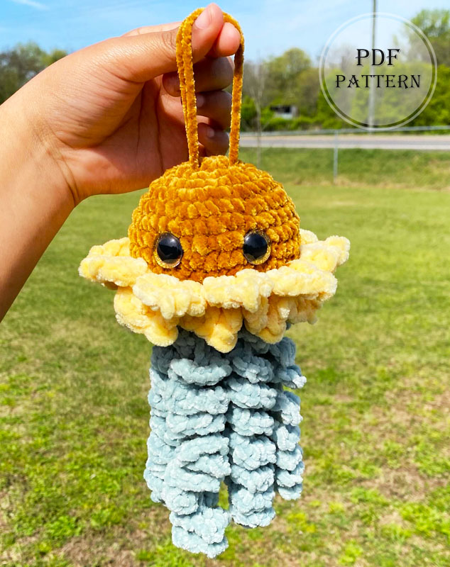Jelly the Jellyfish Crochet Pattern for Beginners (2)
