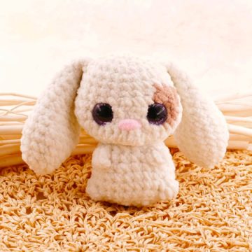 No Sew Bunny with Big Ears Amigurumi Pattern (1)